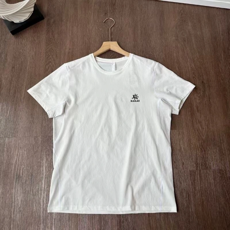 WaterResistant Unclassified Brand T-Shirts 162355