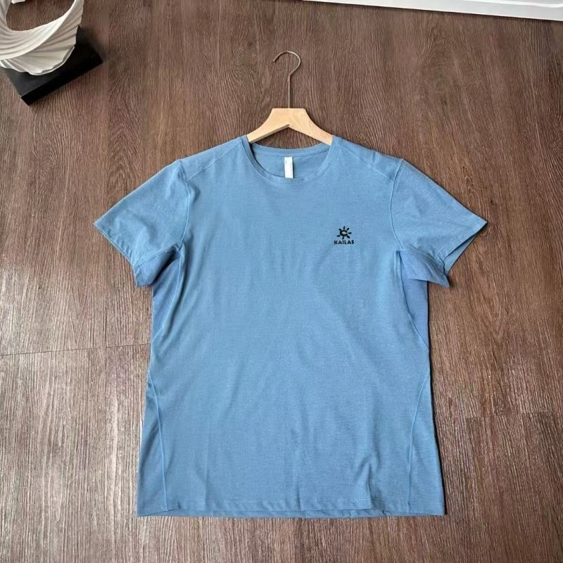 WaterResistant Unclassified Brand T-Shirts 162355