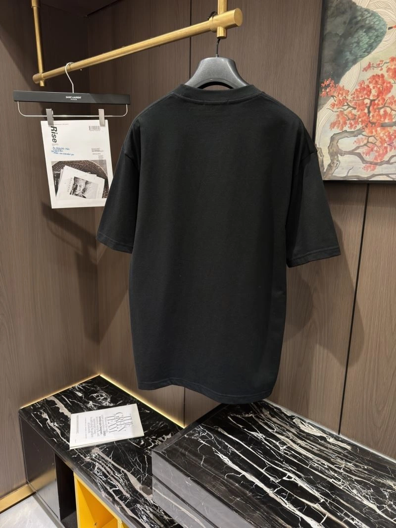 Flexible Unclassified Brand T-Shirts 162350