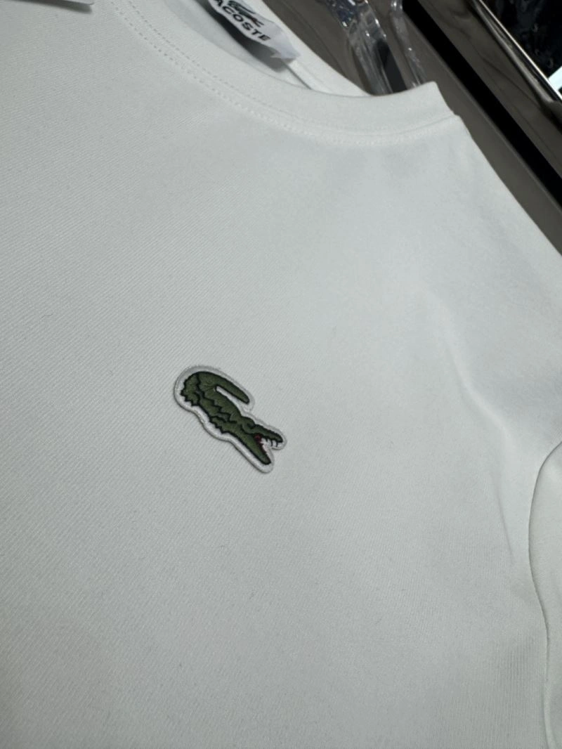 Durable Unclassified Brand T-Shirts 162342