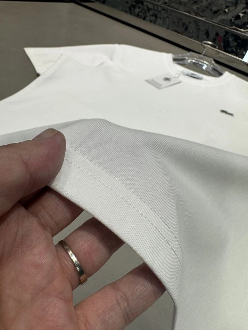 Durable Unclassified Brand T-Shirts 162342