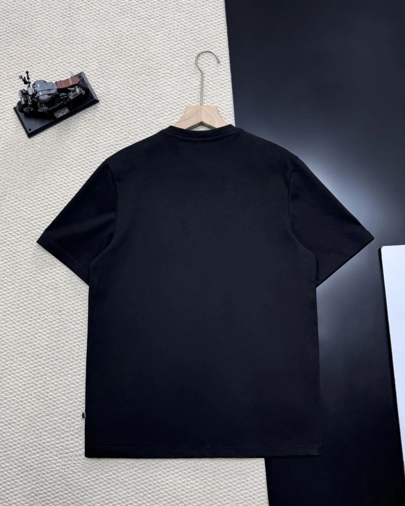 ZeroBulk Unclassified Brand T-Shirts 162415