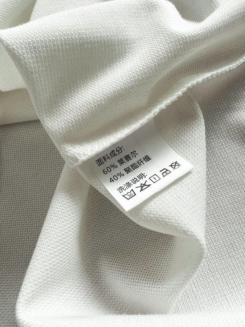 Sophisticated Unclassified Brand T-Shirts 162338