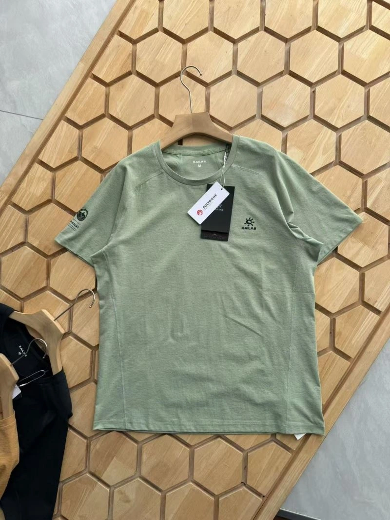 Durable Unclassified Brand T-Shirts 161388