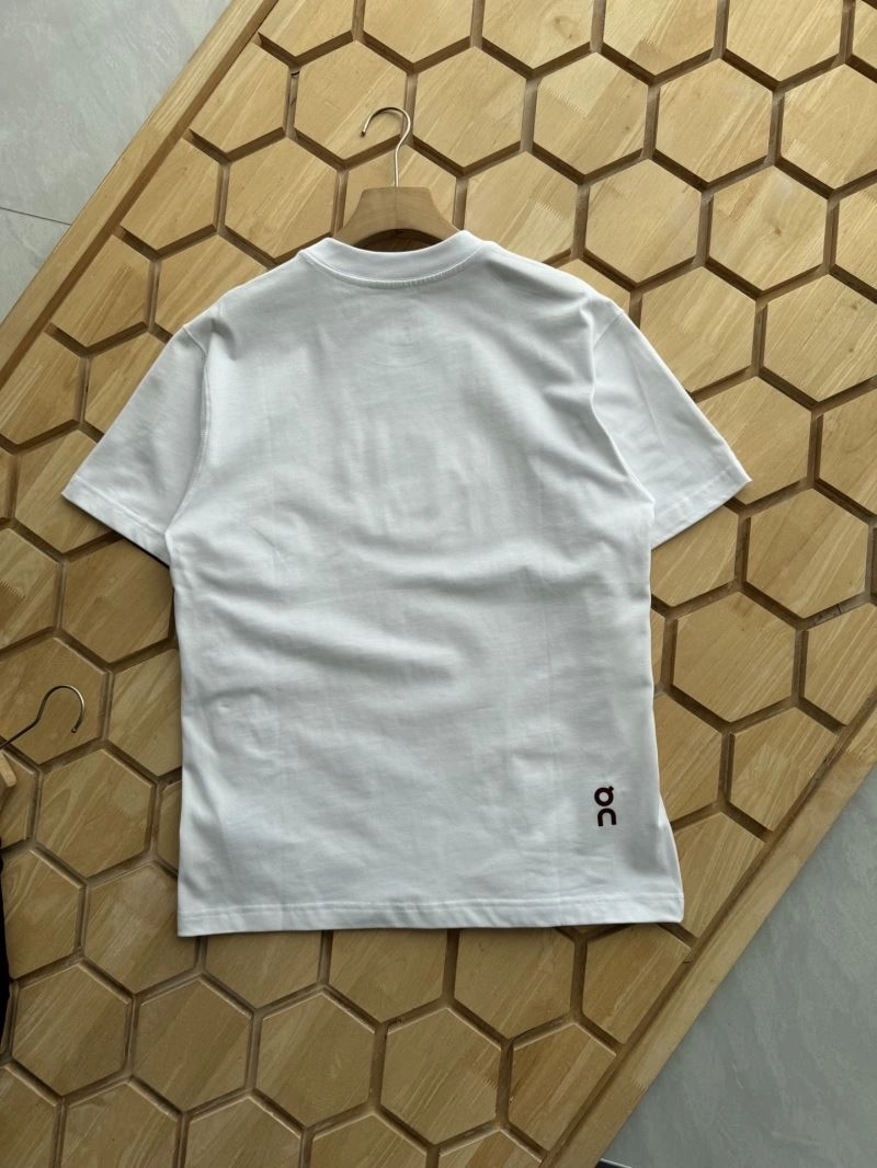 ModernLook Unclassified Brand T-Shirts 161324
