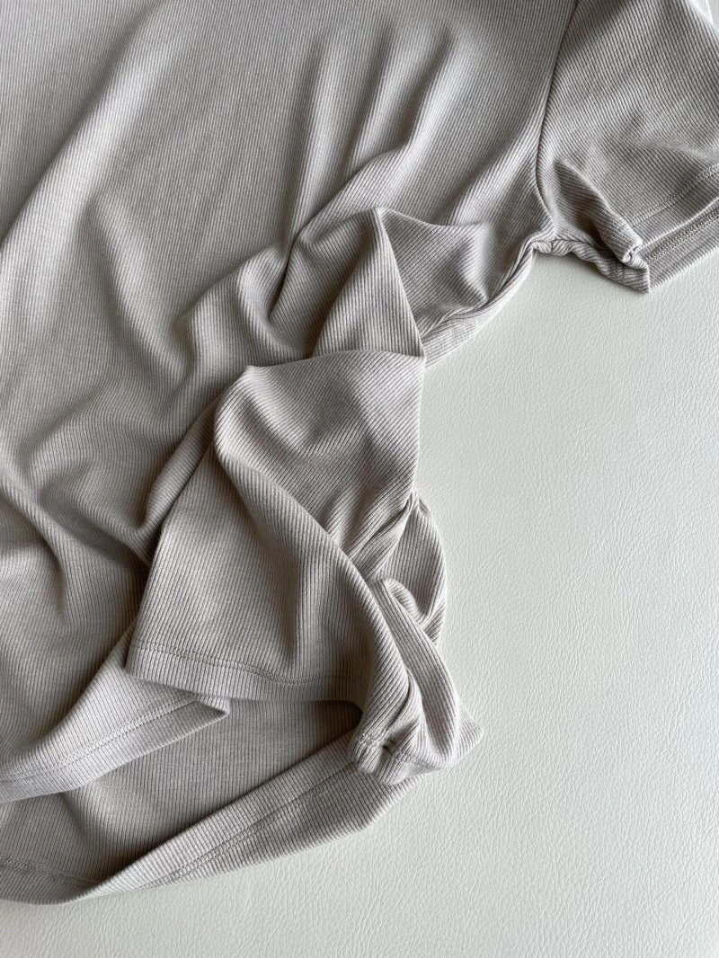 Sustainable Unclassified Brand T-Shirts 150389