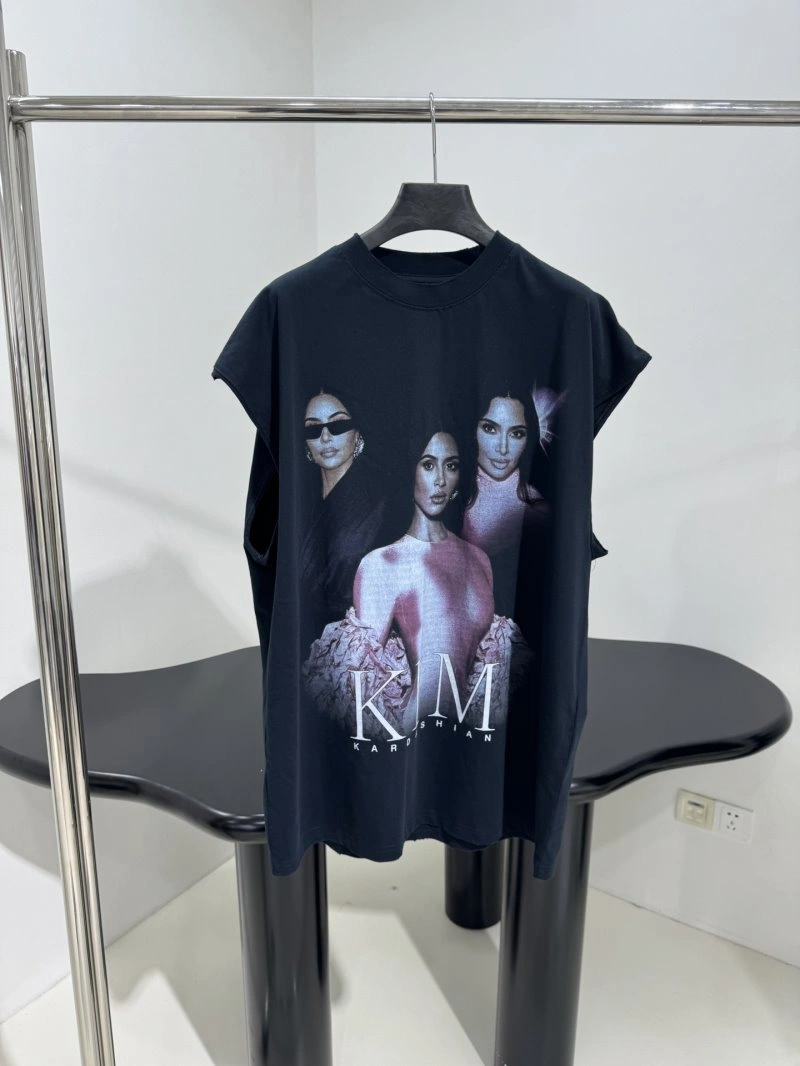 Soft Unclassified Brand T-Shirts 150386