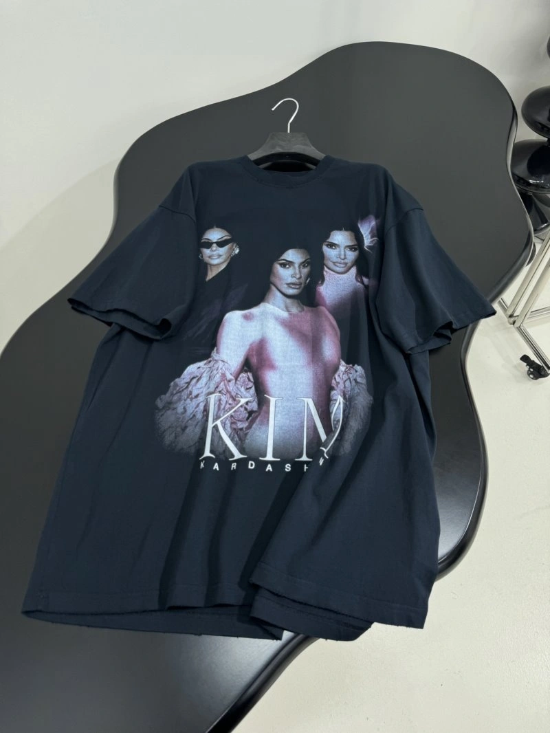 Seasonal Unclassified Brand T-Shirts 150383