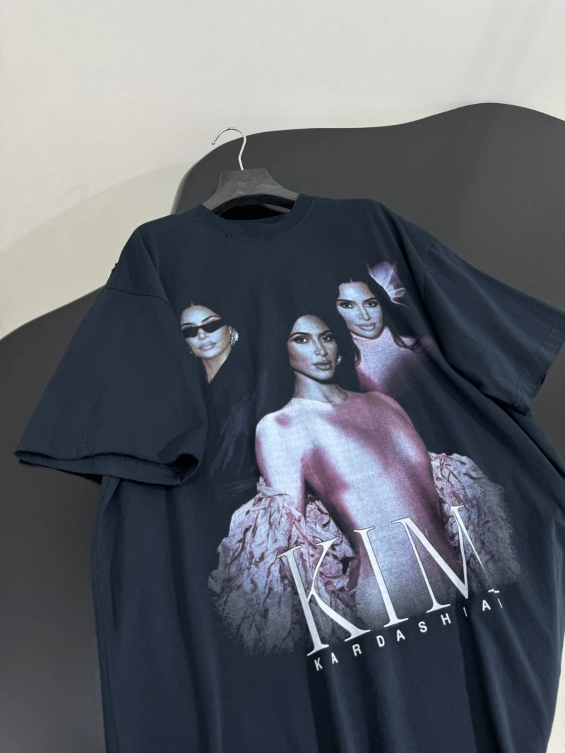Seasonal Unclassified Brand T-Shirts 150383