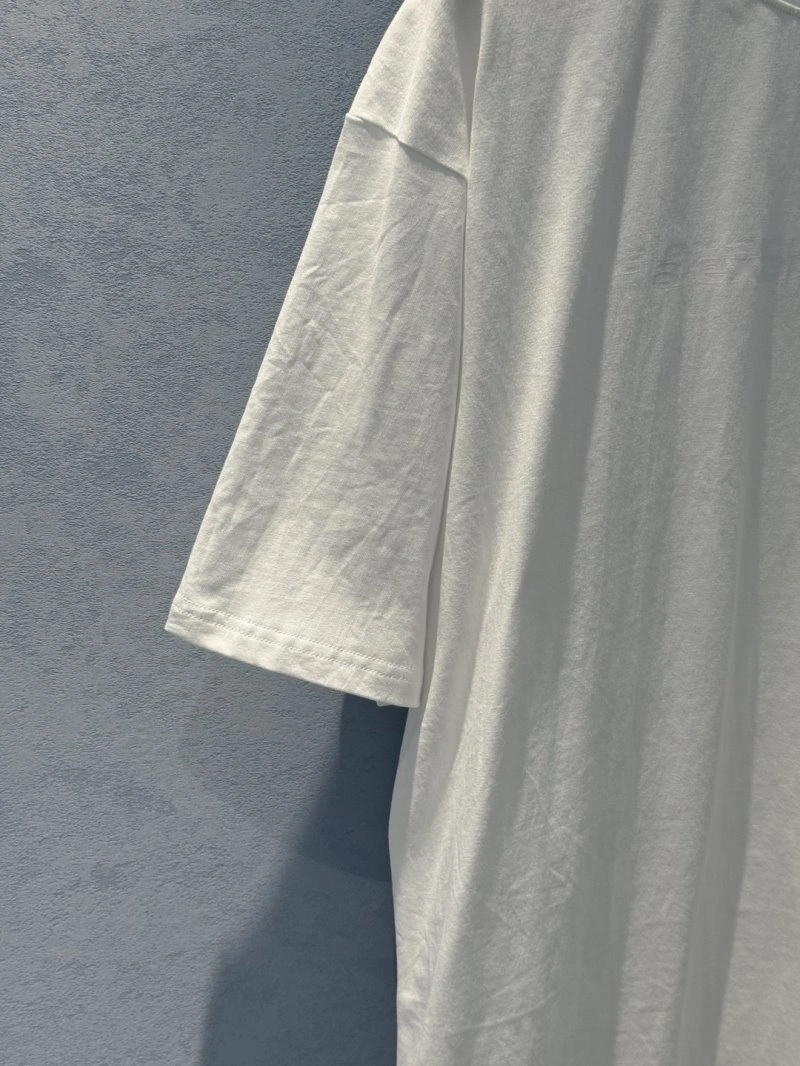 Unclassified Brand T-Shirts Timeless 150367