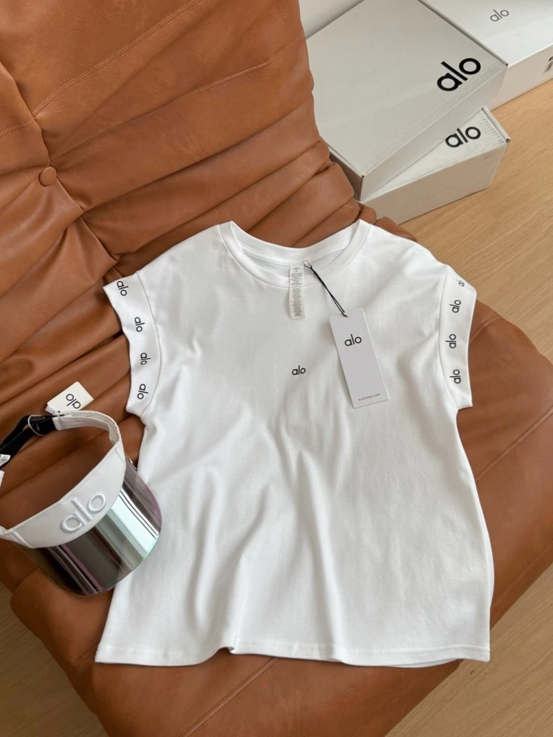 WellDesigned Unclassified Brand T-Shirts 150373
