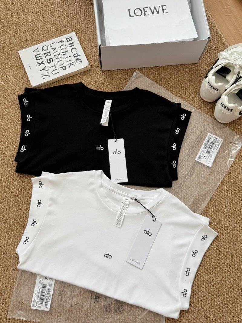 WellDesigned Unclassified Brand T-Shirts 150373
