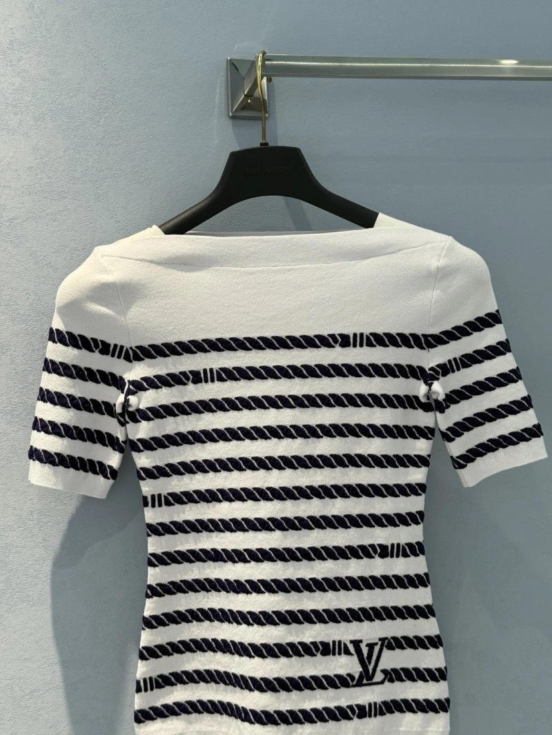 SportInspired Unclassified Brand T-Shirts 150381