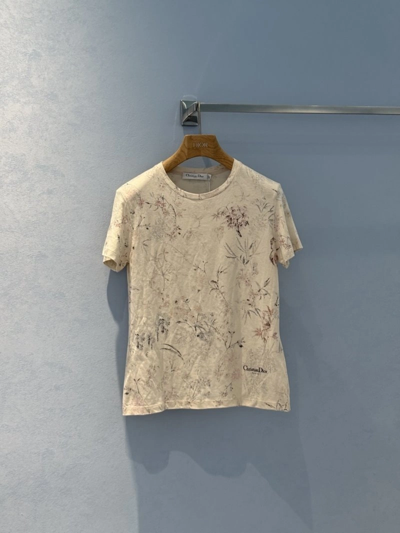 Durable Unclassified Brand T-Shirts 150384
