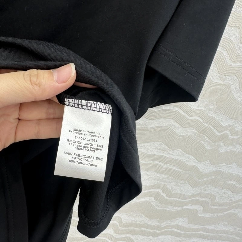 Sporty Unclassified Brand T-Shirts 150357