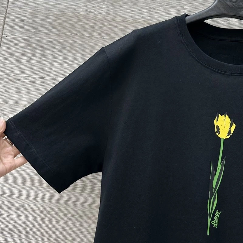 ComfortFit Unclassified Brand T-Shirts 150354
