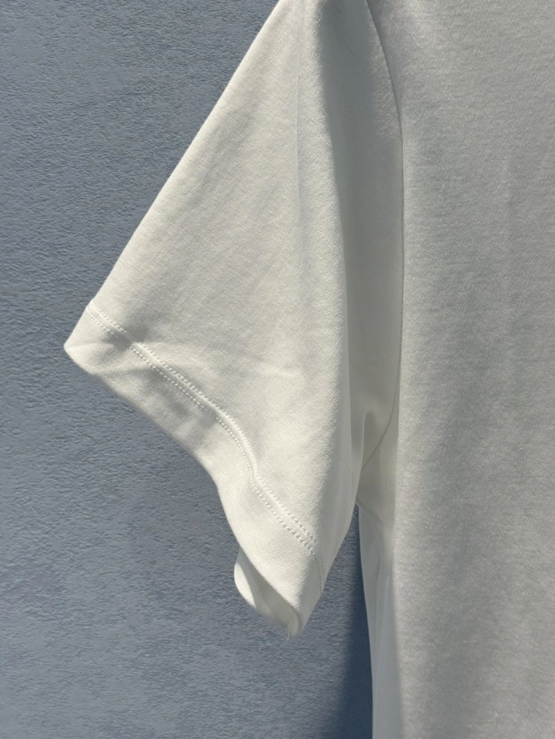 WrinkleFree Unclassified Brand T-Shirts 150351