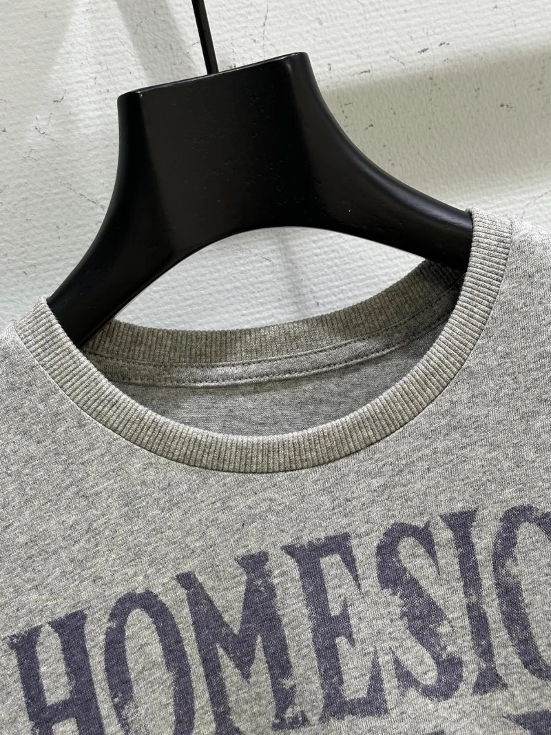 Sleek Unclassified Brand T-Shirts 150346