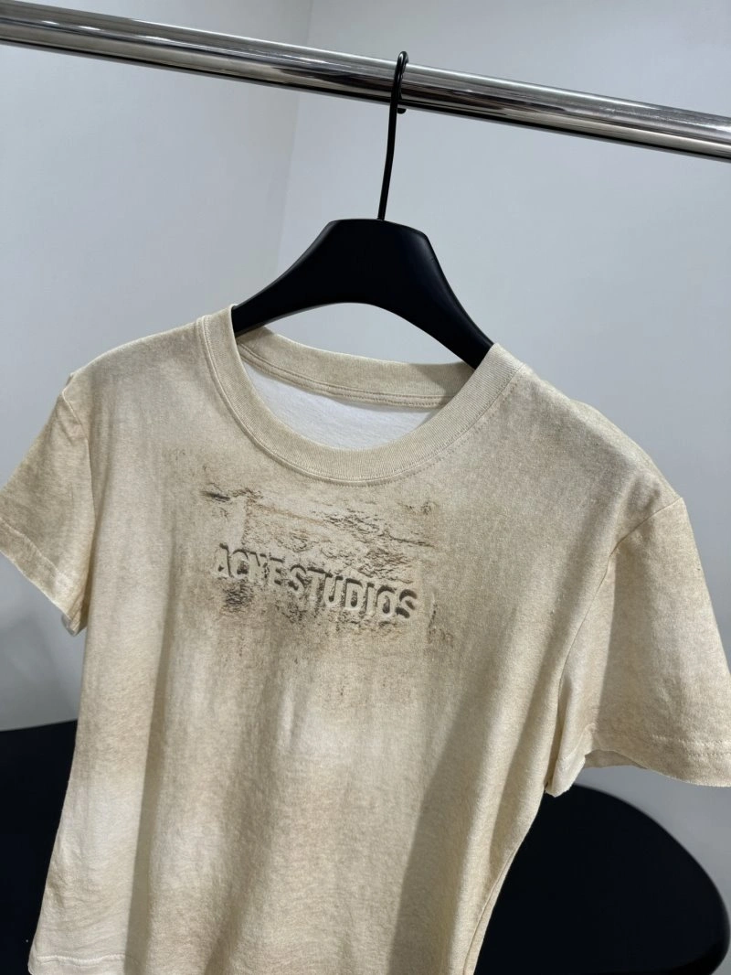 TravelReady Unclassified Brand T-Shirts 150337