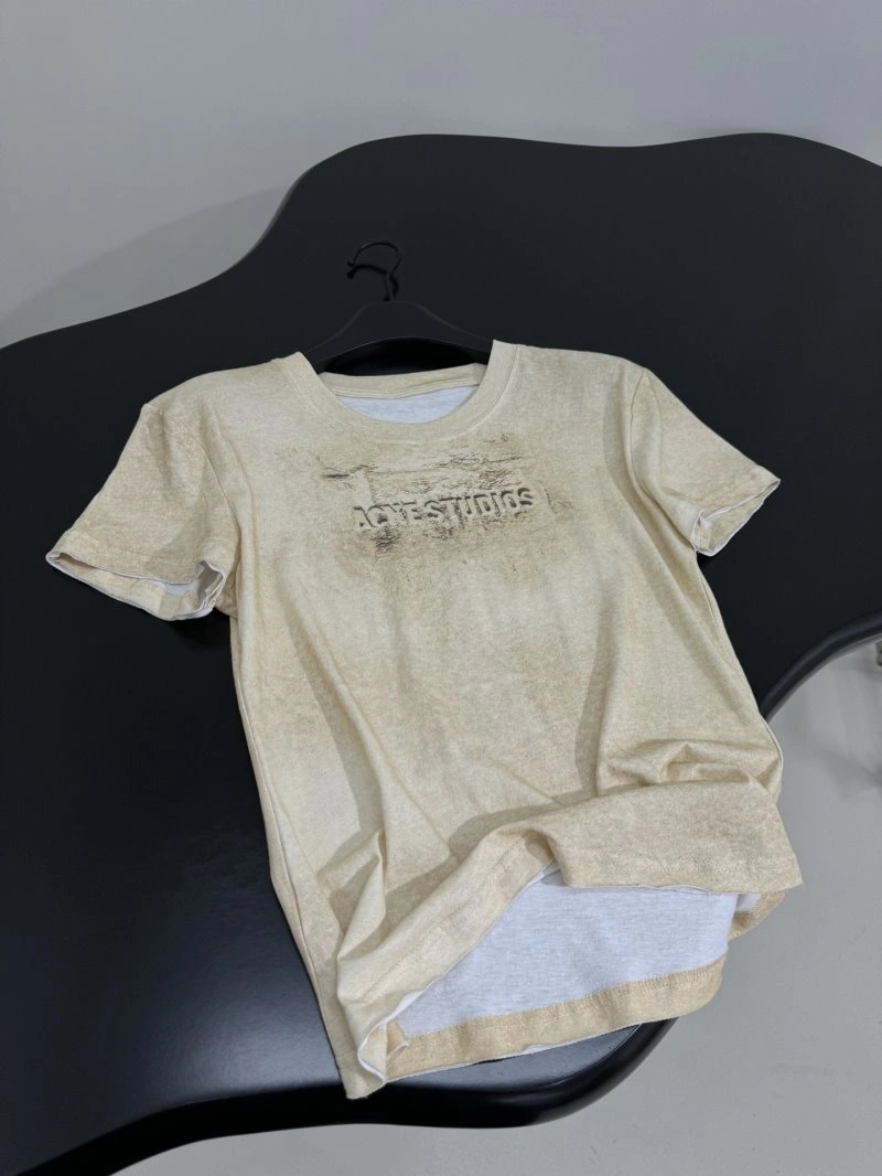 TravelReady Unclassified Brand T-Shirts 150337
