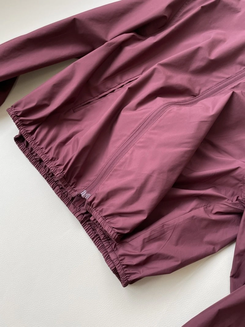 WeatherProof Unclassified Brand T-Shirts 150324