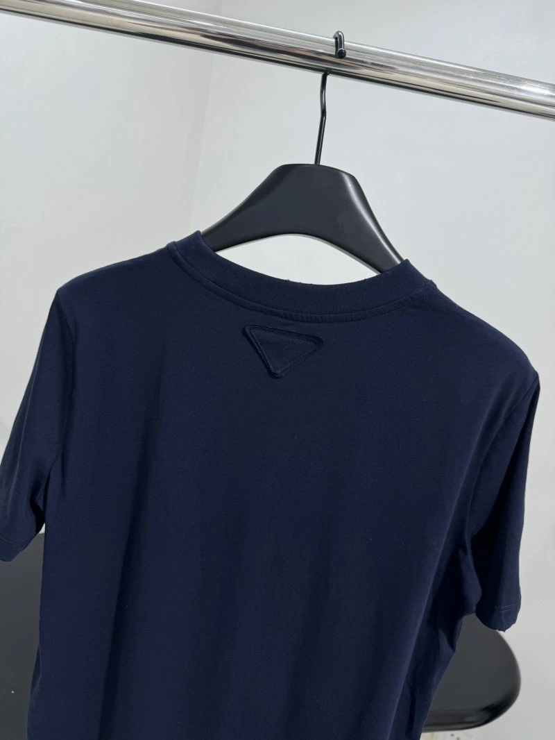 Effortless Unclassified Brand T-Shirts 150307