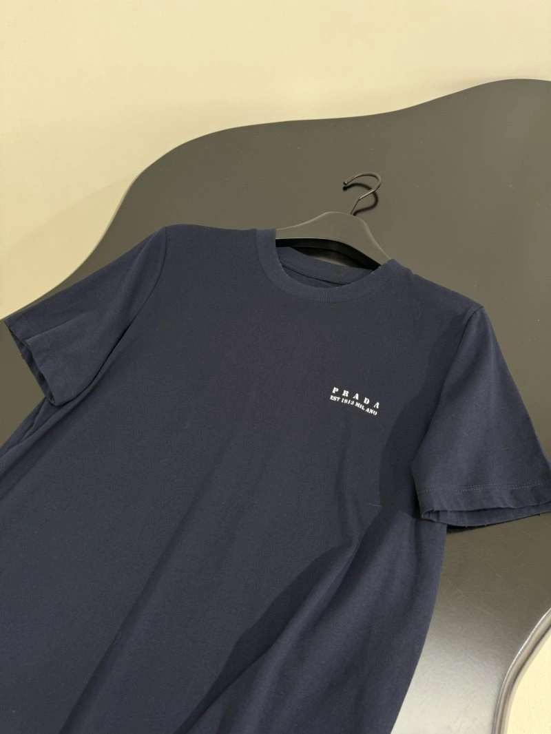 Effortless Unclassified Brand T-Shirts 150307