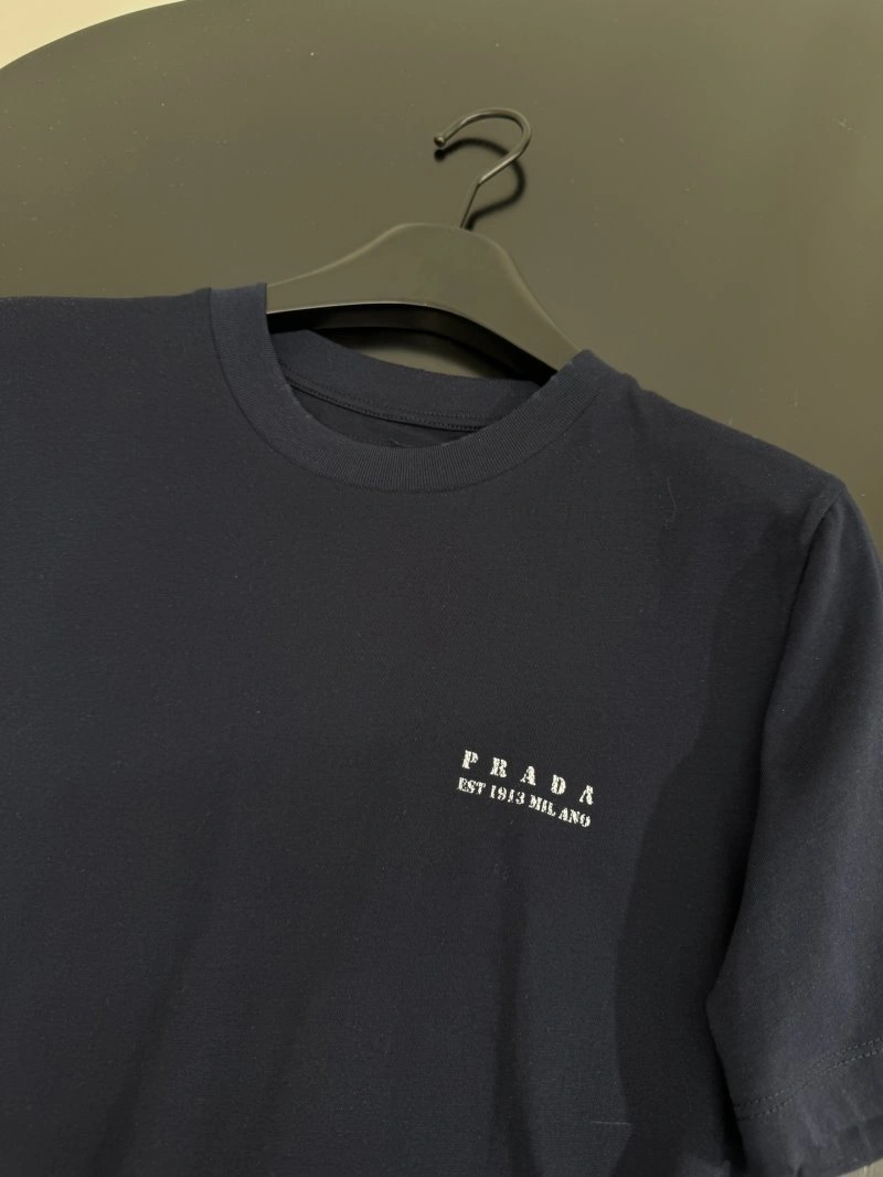 Effortless Unclassified Brand T-Shirts 150307