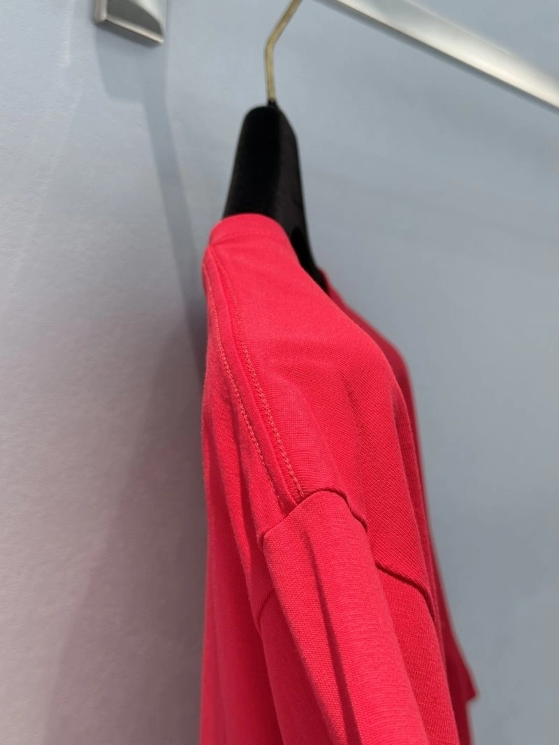 Lightweight Unclassified Brand T-Shirts 150282