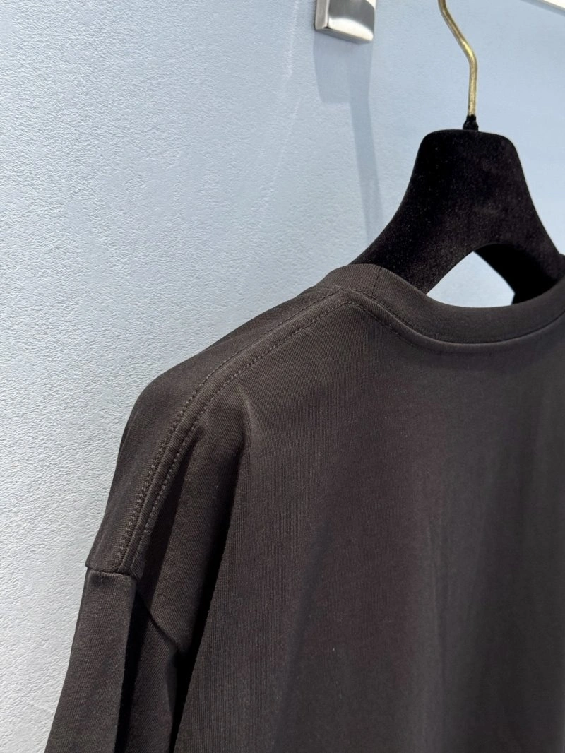 Durable Unclassified Brand T-Shirts 150290