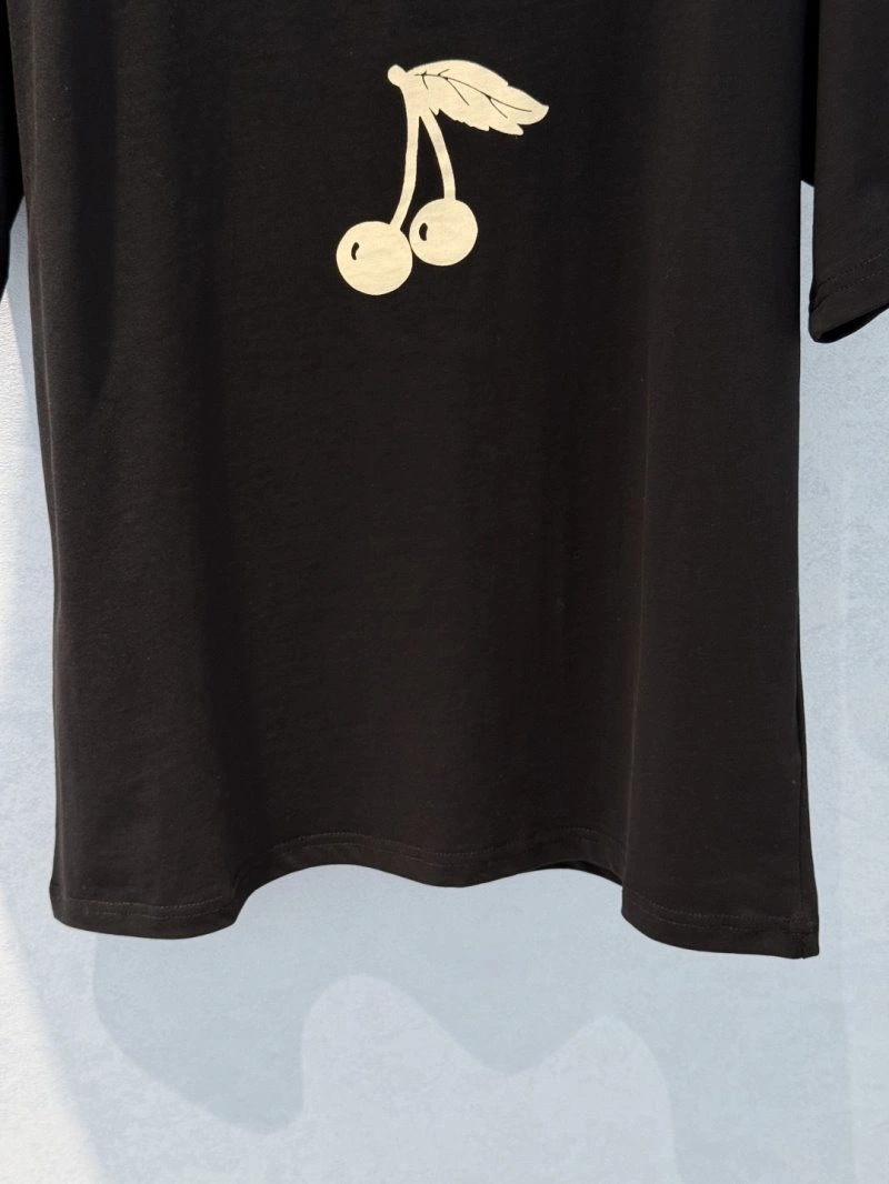 WaterResistant Unclassified Brand T-Shirts 150284