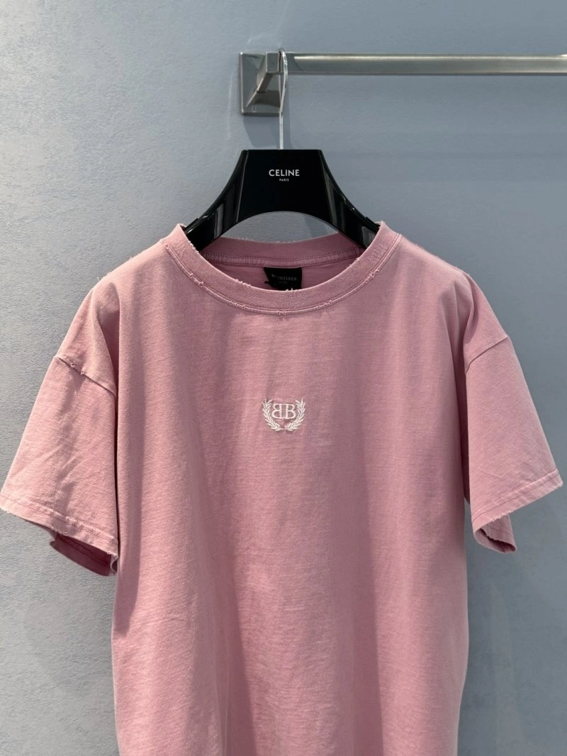 Tailored Unclassified Brand T-Shirts 150267