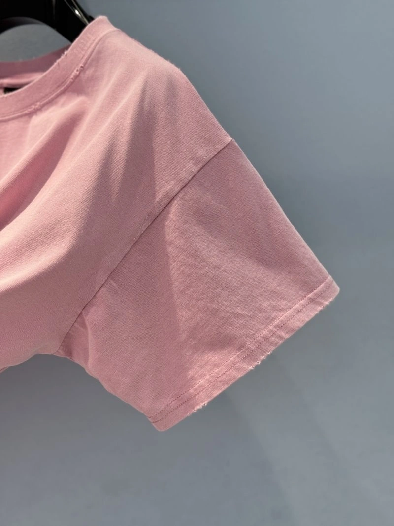 Tailored Unclassified Brand T-Shirts 150267