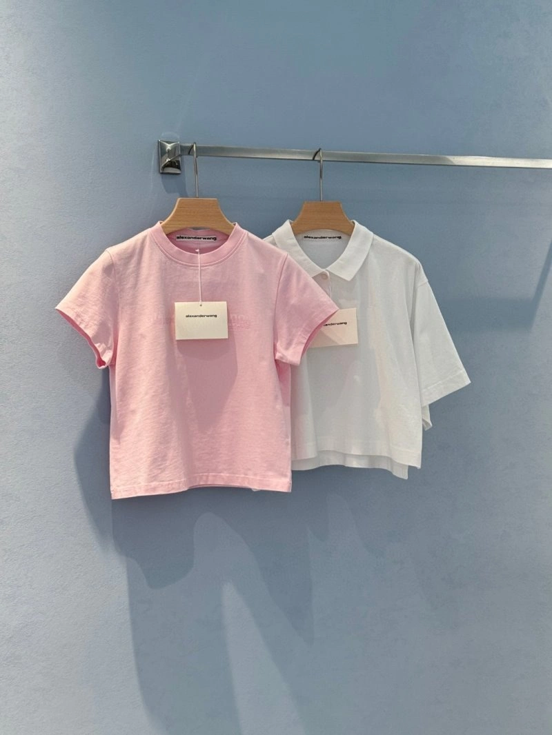 ModernLook Unclassified Brand T-Shirts 150262