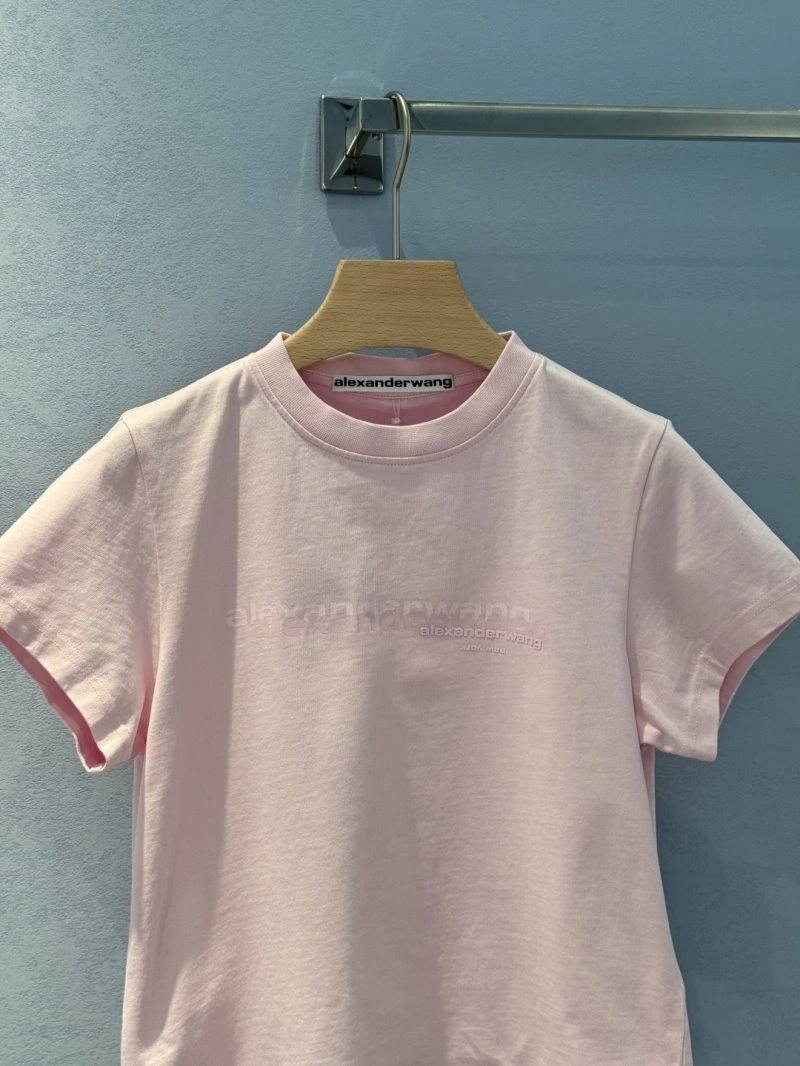 ModernLook Unclassified Brand T-Shirts 150262