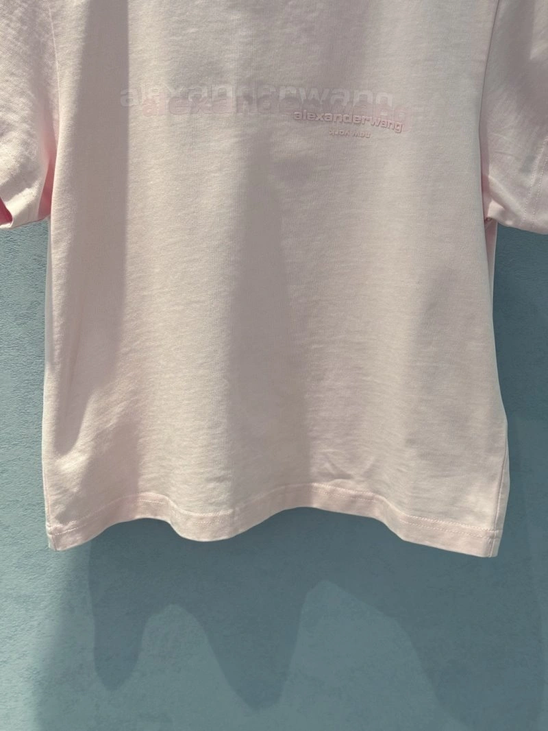 ModernLook Unclassified Brand T-Shirts 150262