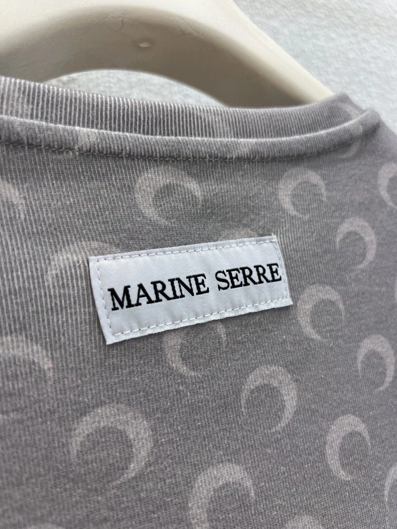 Flexible Unclassified Brand T-Shirts 155373