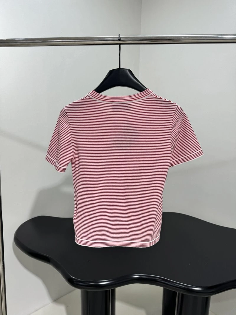 Cozy Unclassified Brand T-Shirts 155370