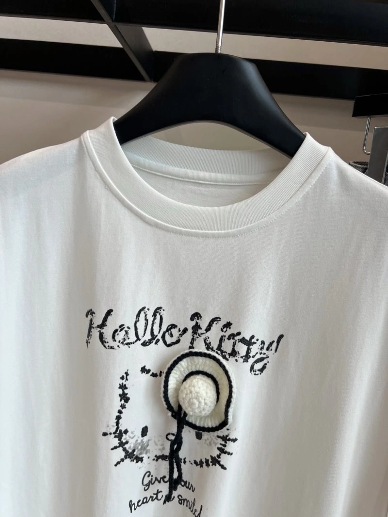 Sustainable Unclassified Brand T-Shirts 155367