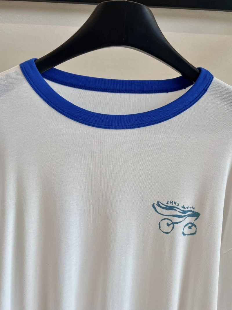 UrbanChic Unclassified Brand T-Shirts 155352