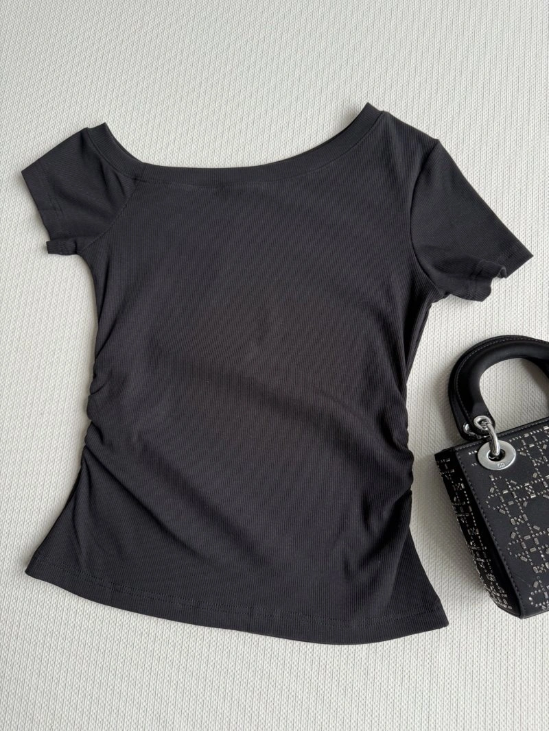 QuickDry Unclassified Brand T-Shirts 155330
