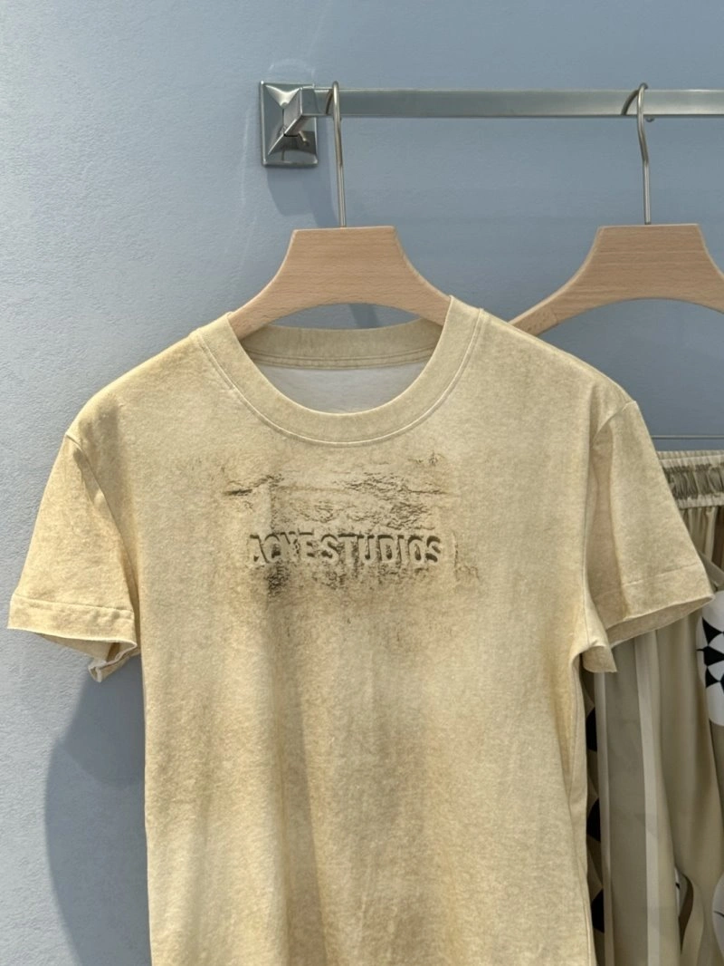 Sophisticated Unclassified Brand T-Shirts 155328