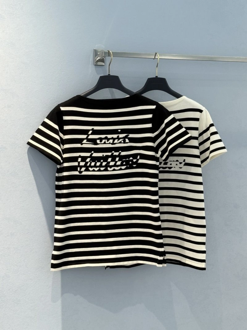 Unclassified Brand T-Shirts Lightweight 155327