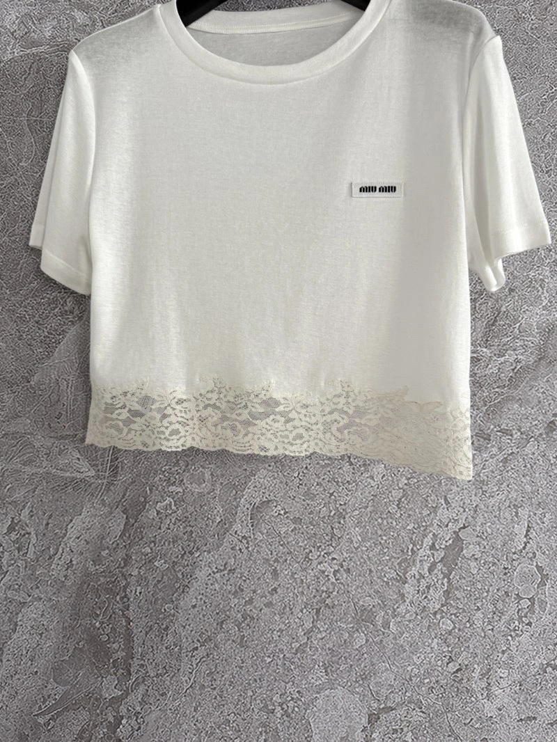 Trendy Unclassified Brand T-Shirts 155317