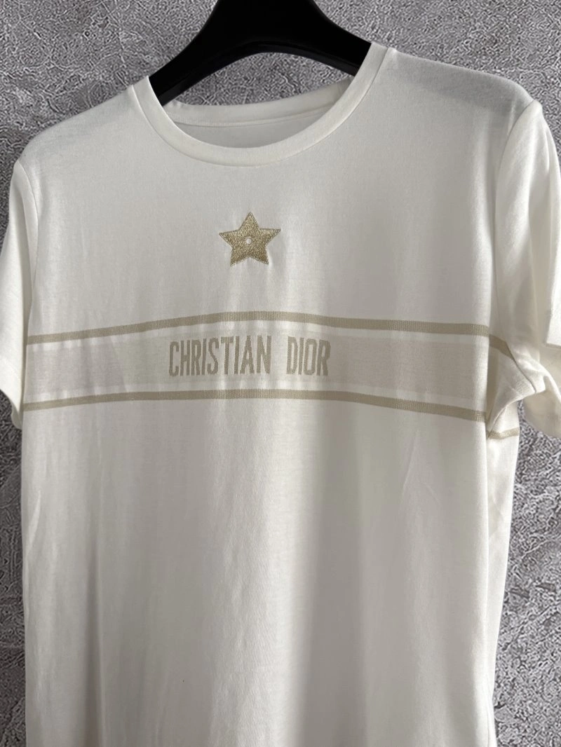 Lightweight Unclassified Brand T-Shirts 155315