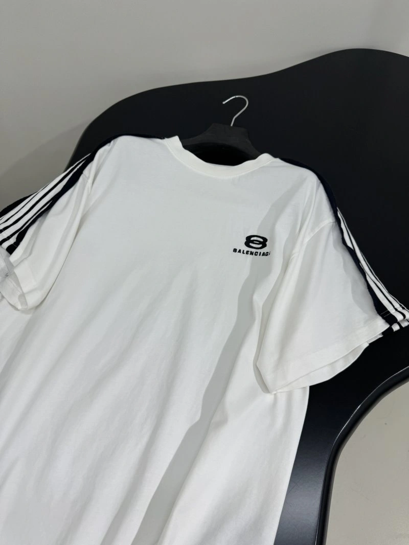 AllSeason Unclassified Brand T-Shirts 155300