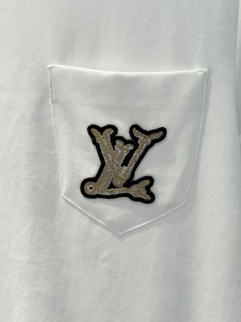 Versatile Unclassified Brand T-Shirts 155306