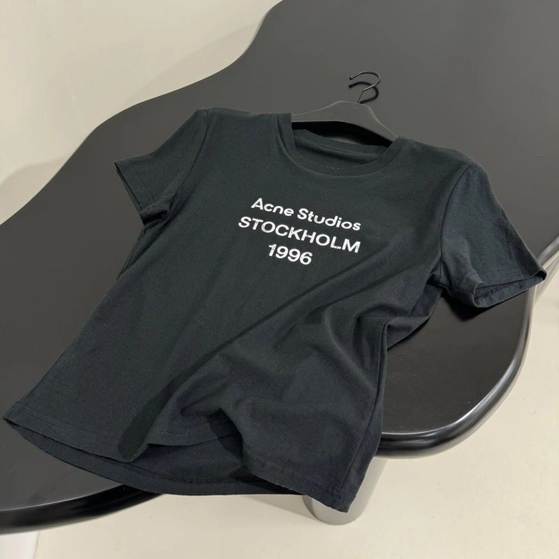 Comfortable Unclassified Brand T-Shirts 155282