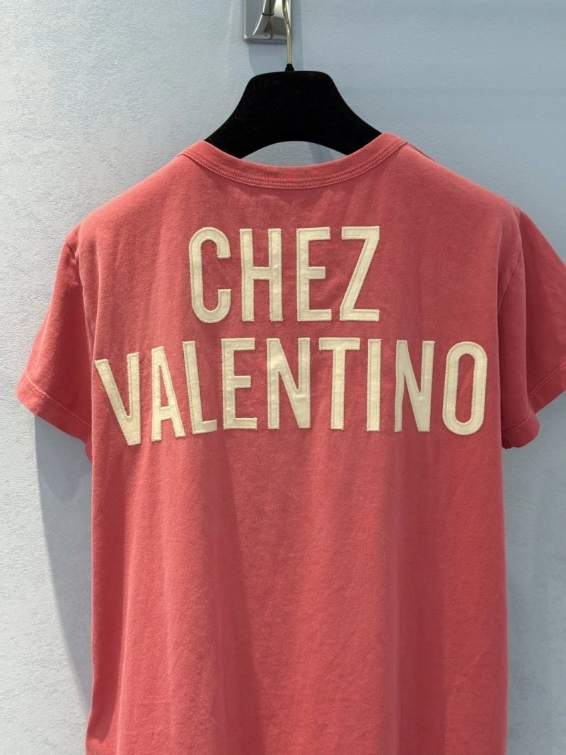 Resilient Unclassified Brand T-Shirts 155289