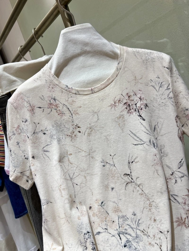 Affordable Unclassified Brand T-Shirts 155347